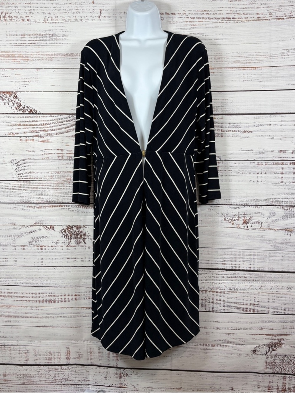 Chico’s Navy Striped 3/4 Sleeve Cardigan